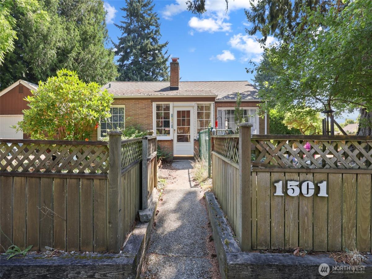 MLS #NWM2409014 image #0