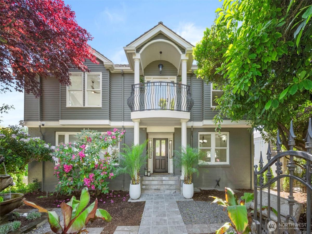 MLS #NWM2409213 image #0