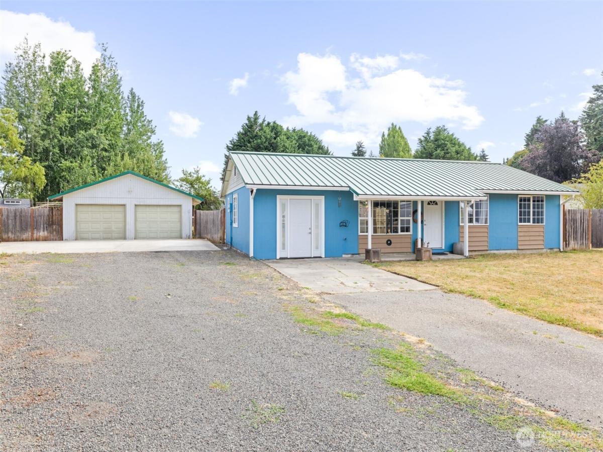MLS #NWM2409273 image #0