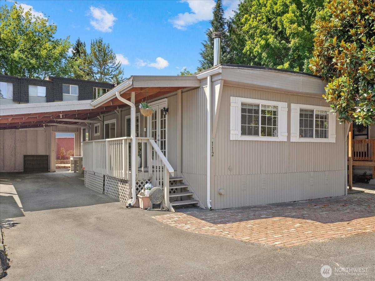 MLS #NWM2409446 image #0