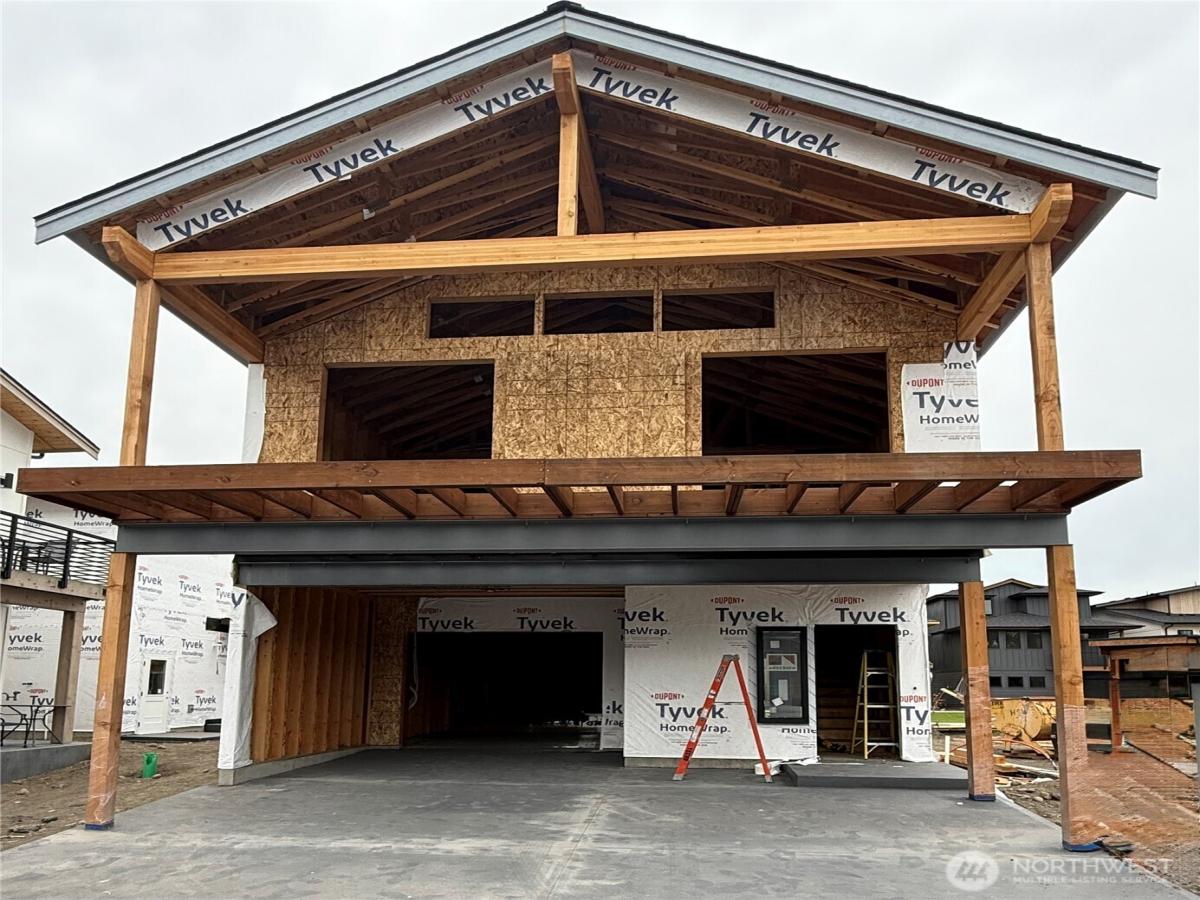 MLS #NWM2409455 image #0