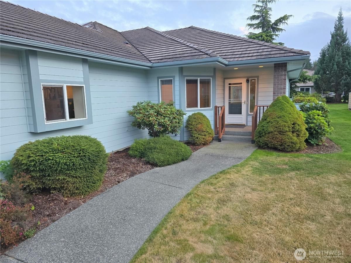 MLS #NWM2409468 image #0