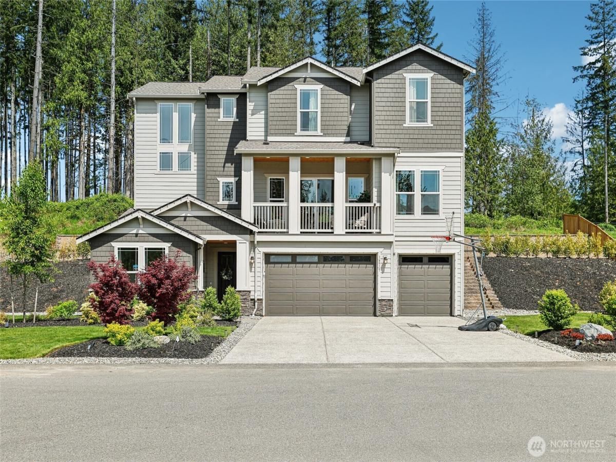 MLS #NWM2409538 image #0