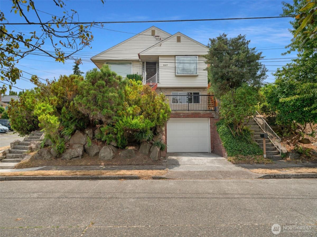 MLS #NWM2409734 image #0