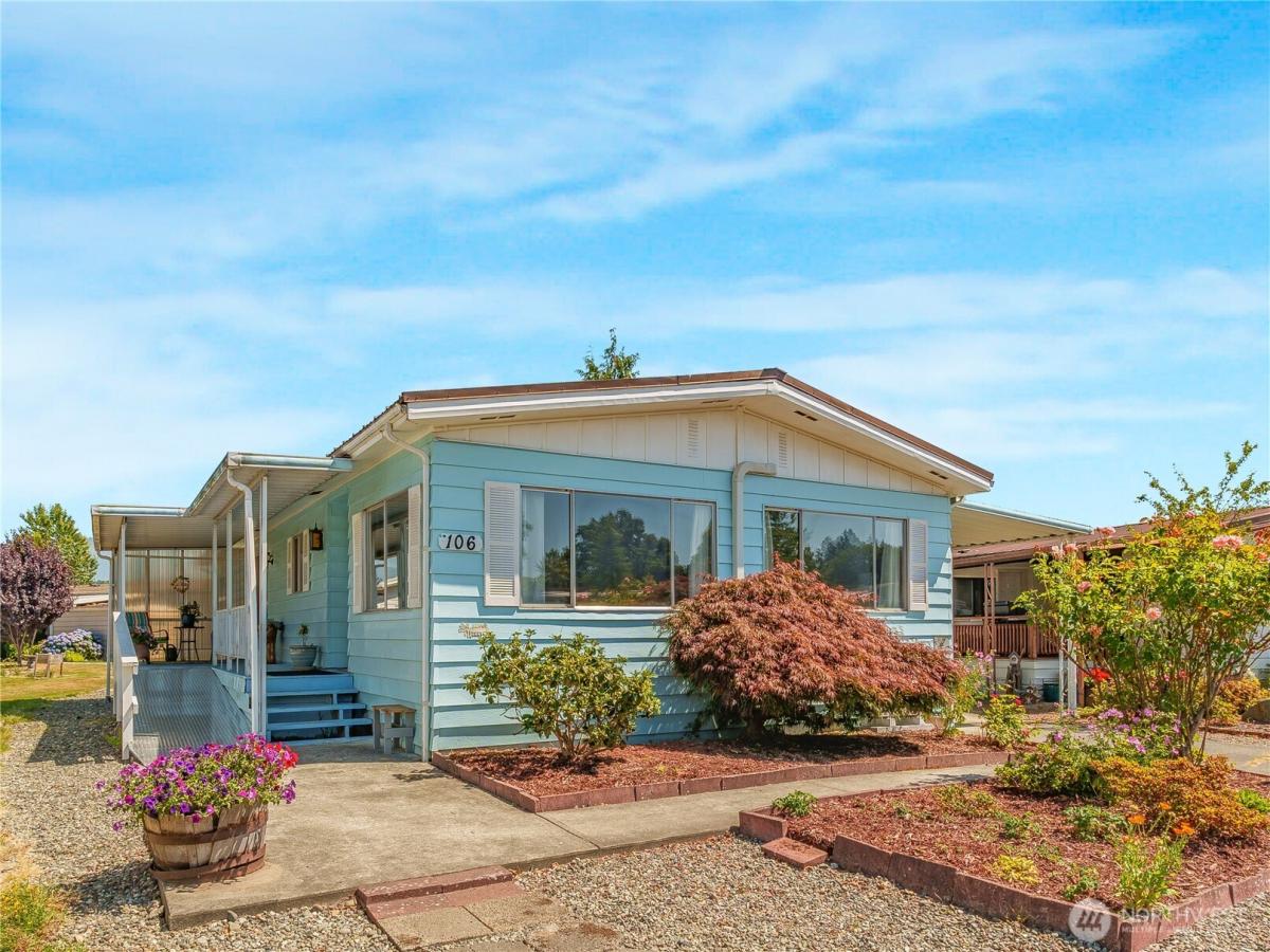 MLS #NWM2409781 image #0