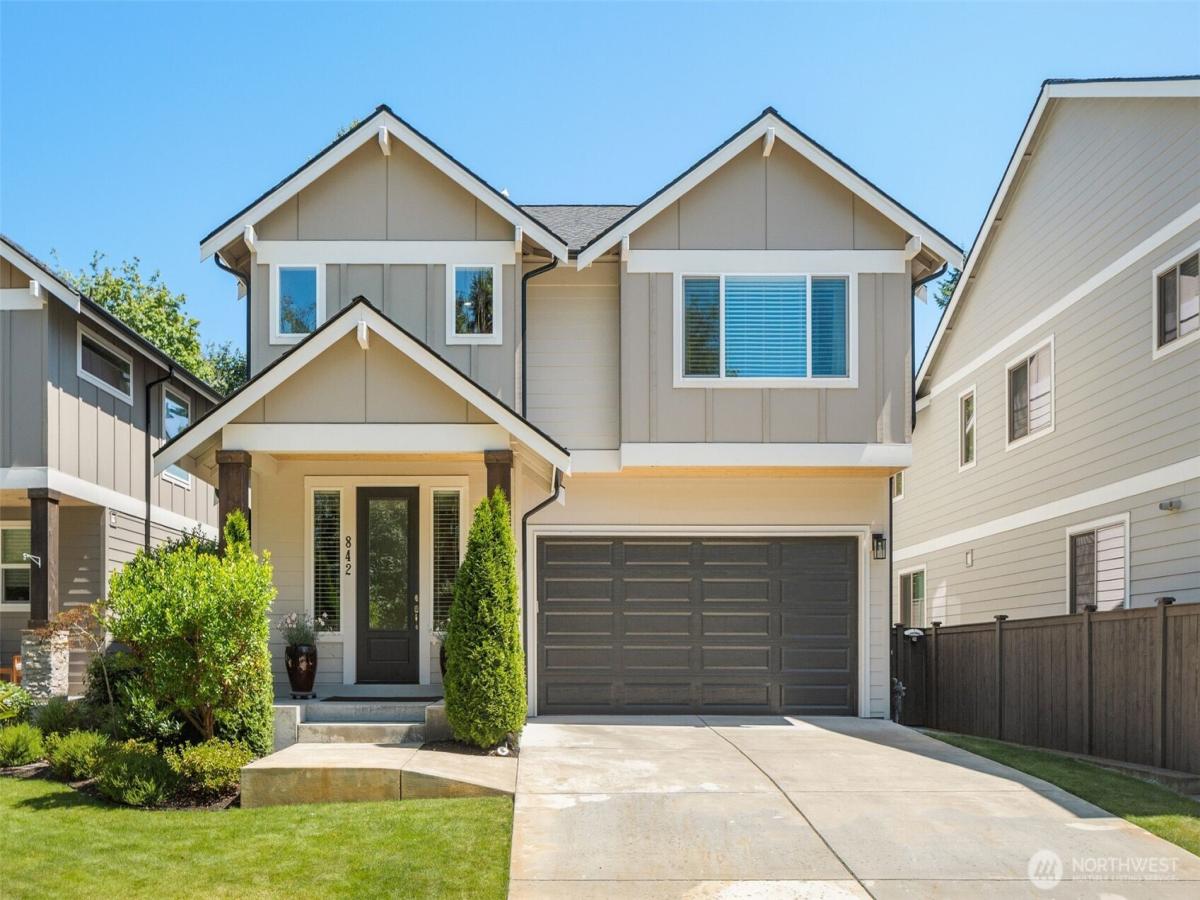 MLS #NWM2409869 image #0