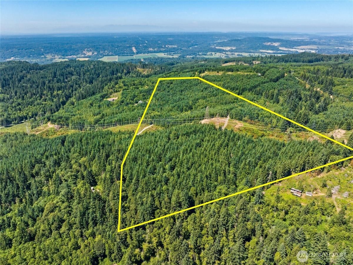 MLS #NWM2409948 image #0