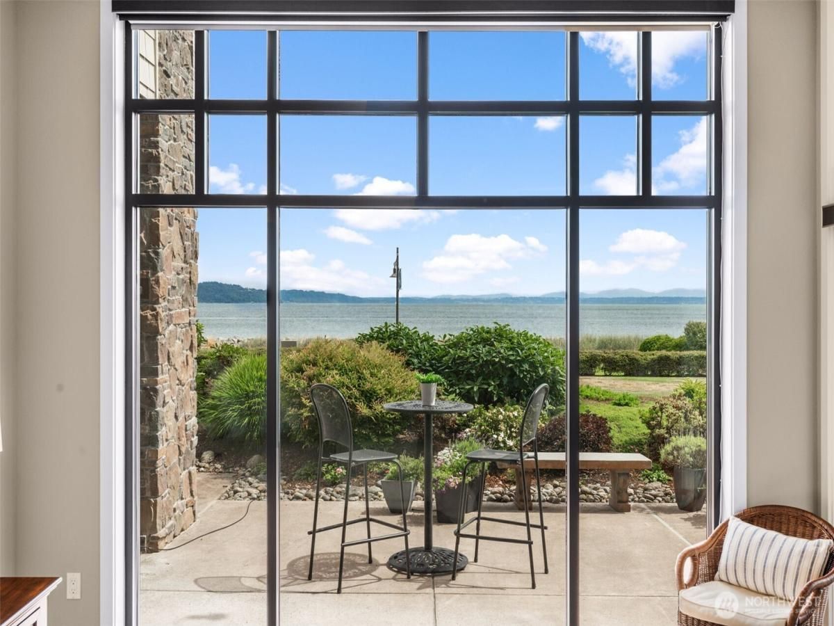 MLS #NWM2410236 image #0