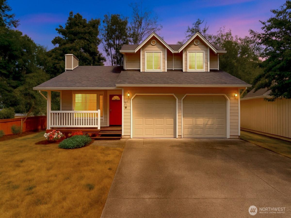 MLS #NWM2410425 image #0