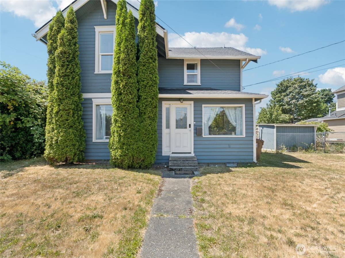 MLS #NWM2410489 image #0