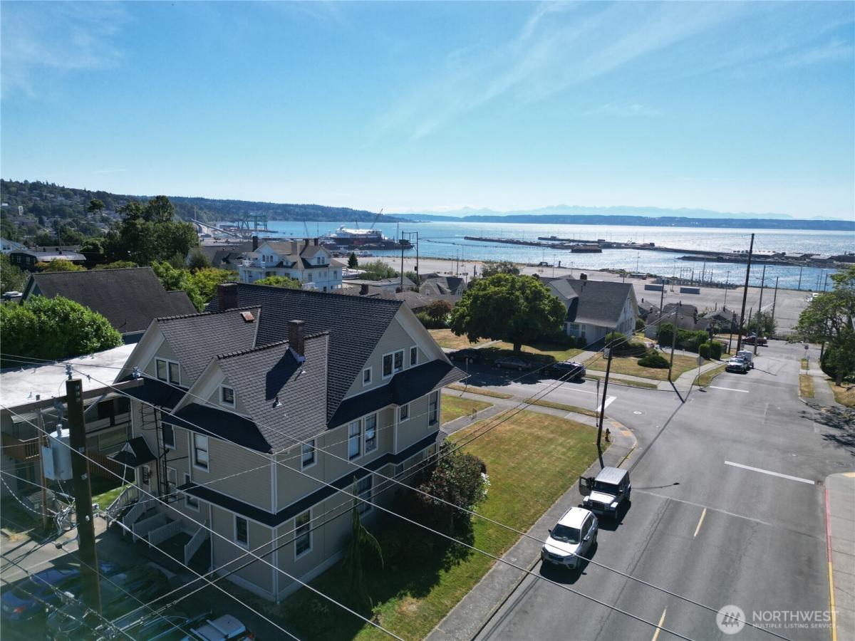 MLS #NWM2410587 image #0