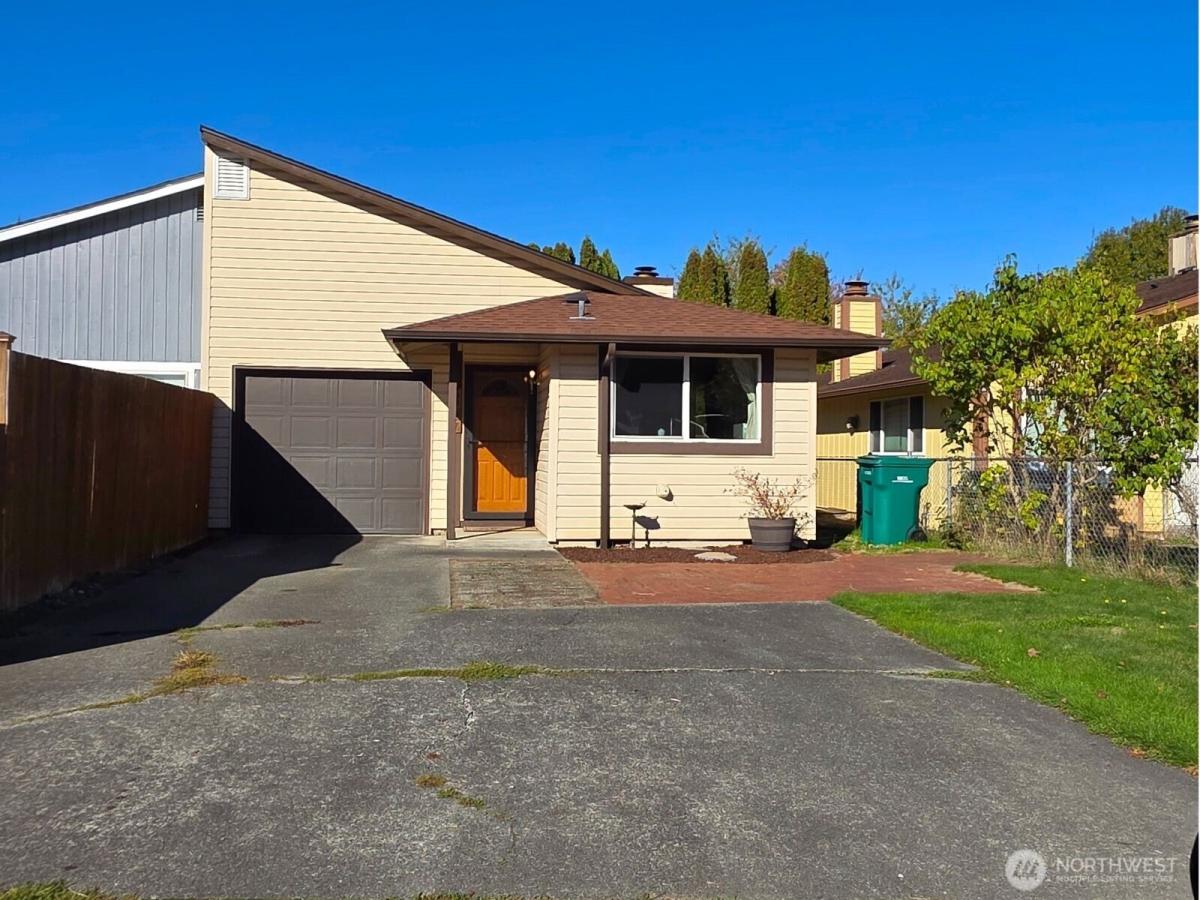 MLS #NWM2410737 image #0