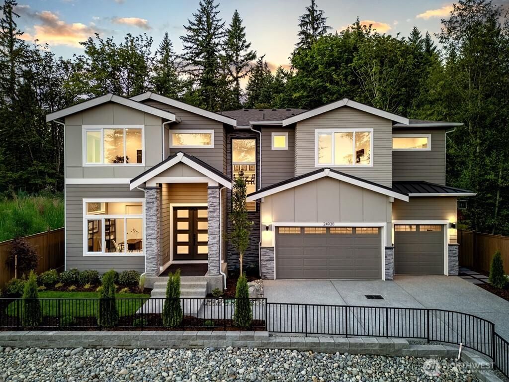 MLS #NWM2410915 image #0