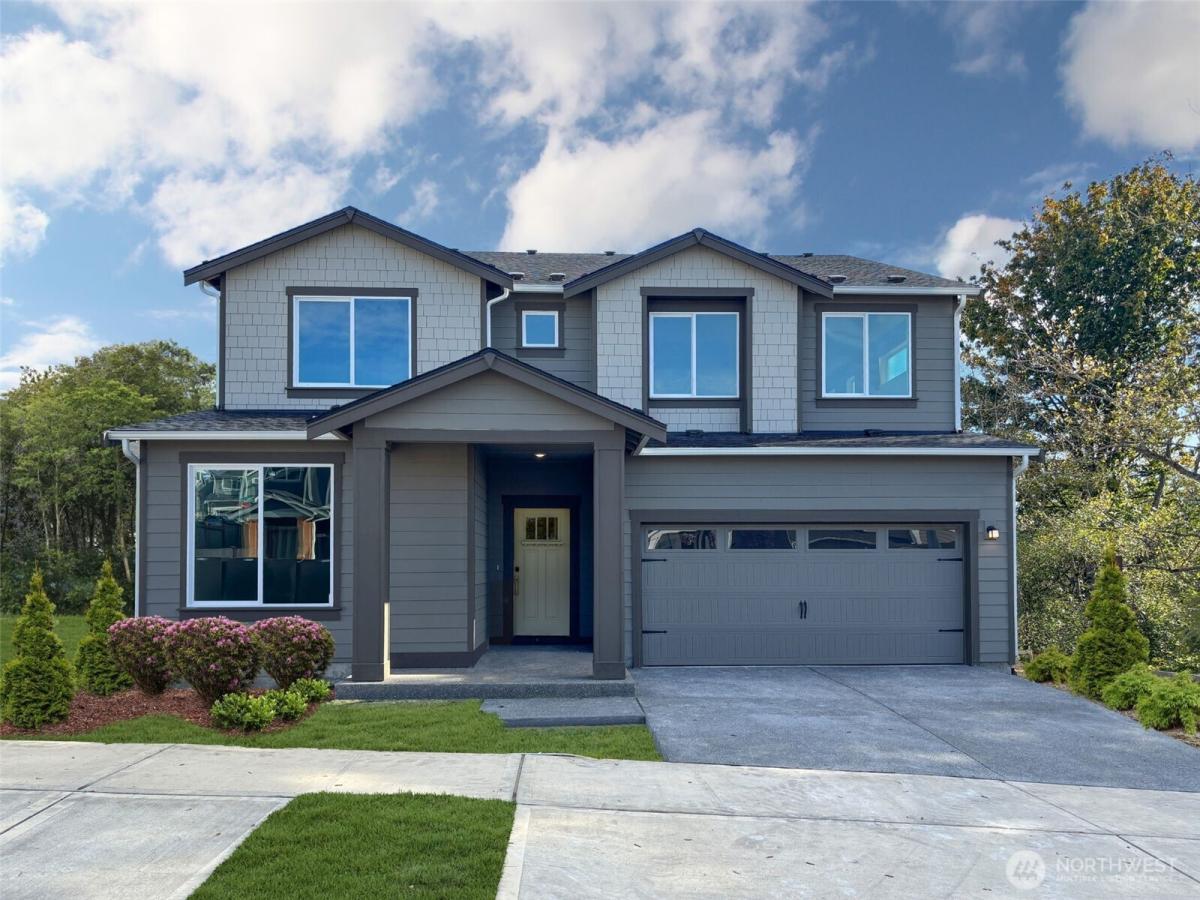 MLS #NWM2411035 image #0