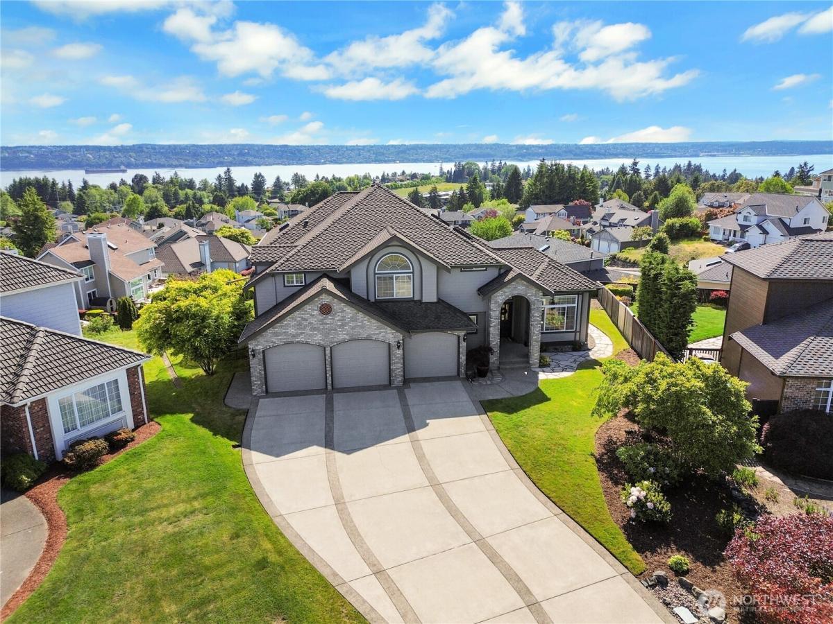 MLS #NWM2411039 image #0