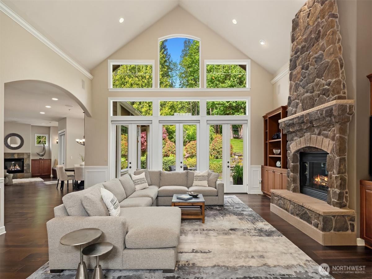 MLS #NWM2411044 image #0