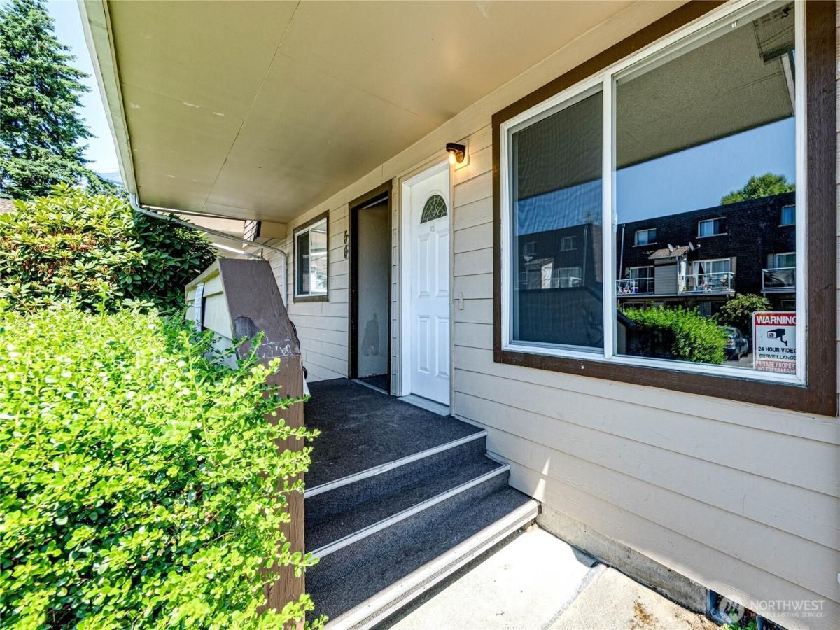 MLS #NWM2411221 image #0