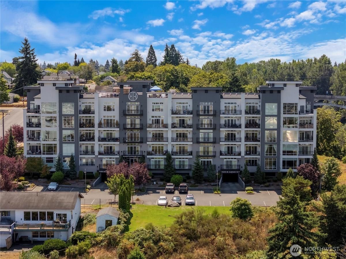 MLS #NWM2411602 image #0