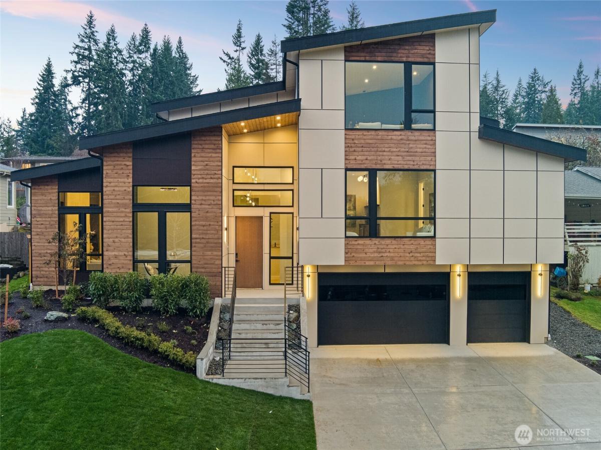 MLS #NWM2411643 image #0