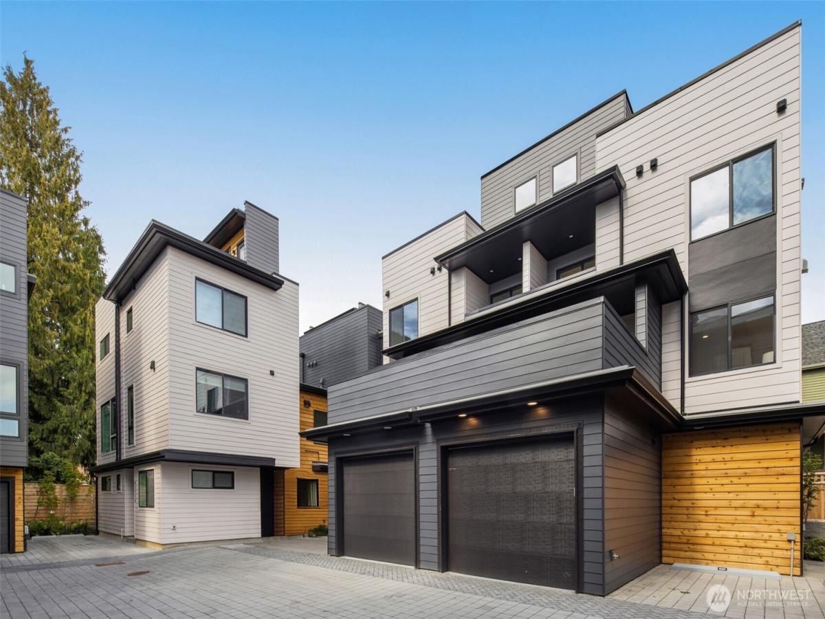 MLS #NWM2360919 image #0