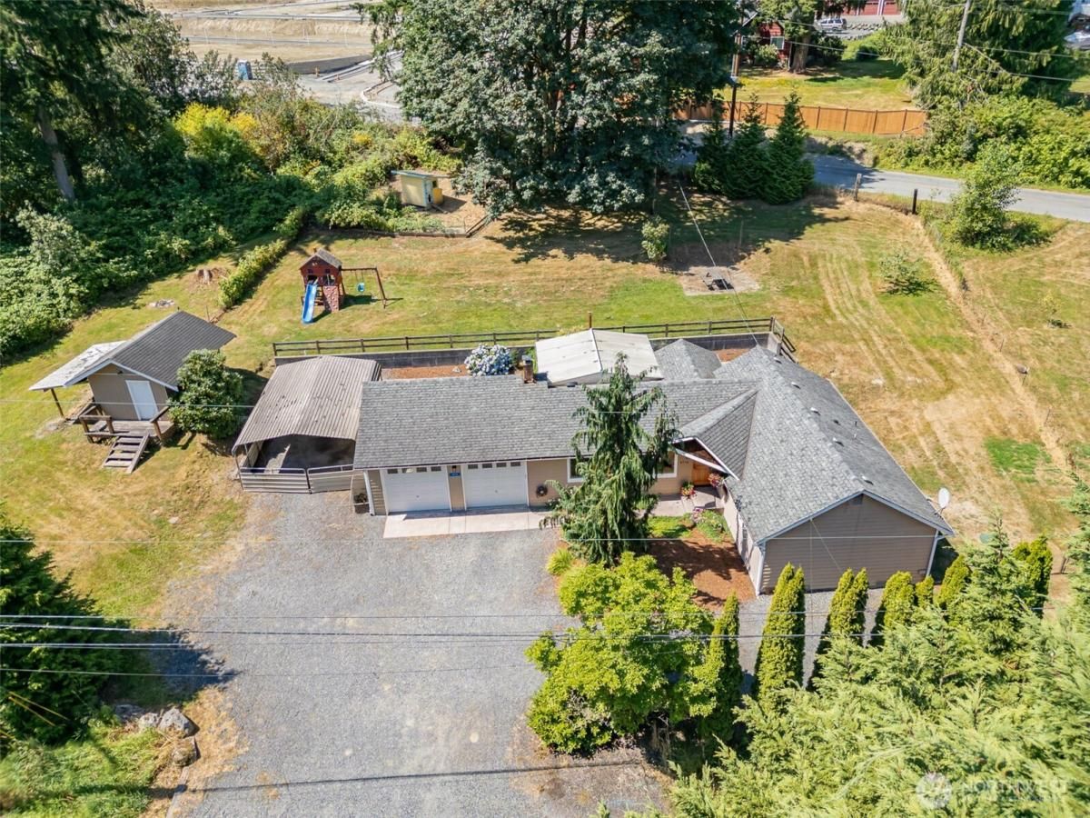 MLS #NWM2412285 image #0