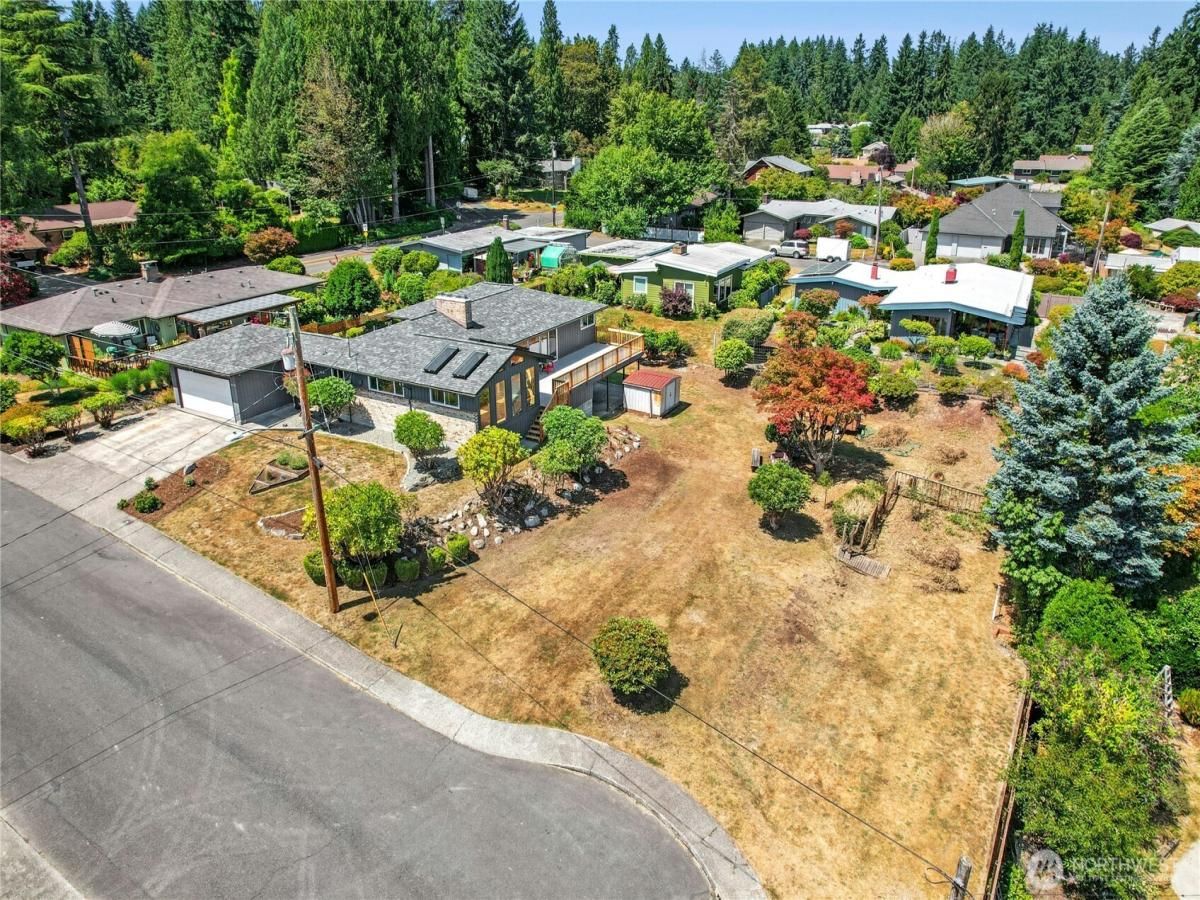 MLS #NWM2412540 image #0