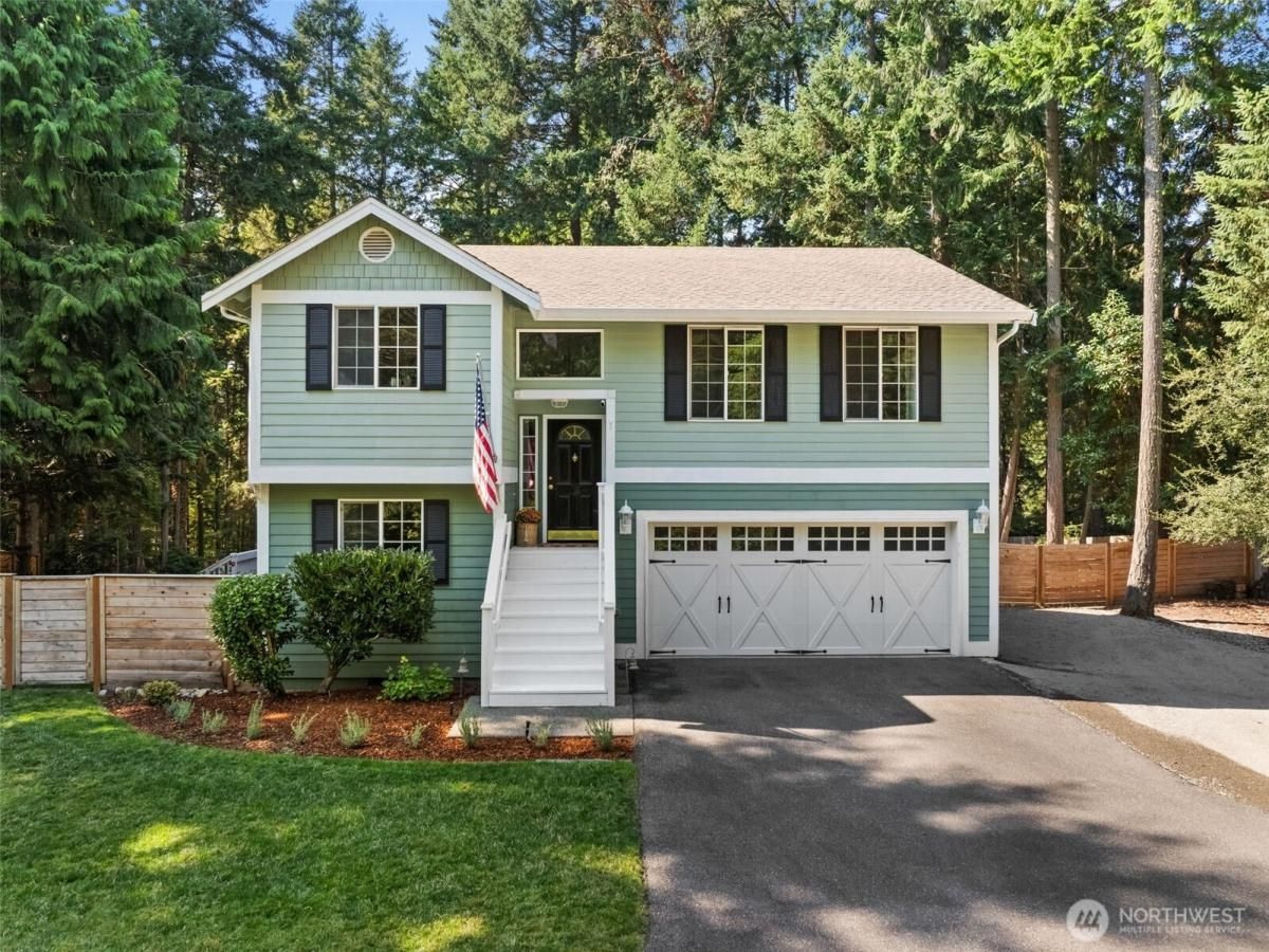 MLS #NWM2412553 image #0