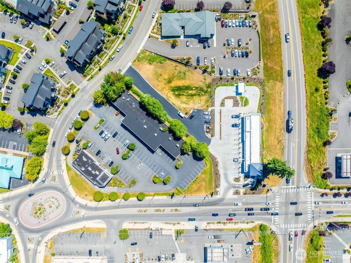 MLS #NWM2412558 image #0