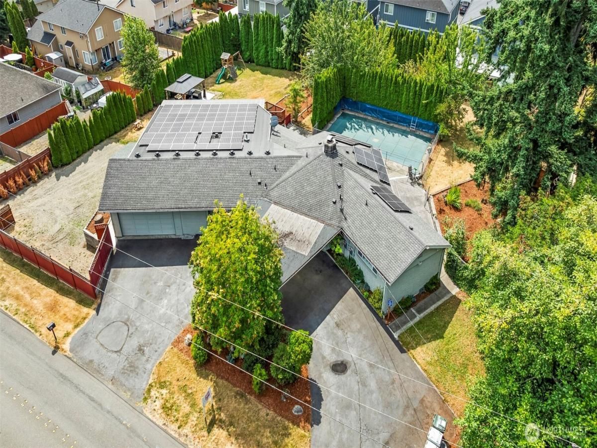 MLS #NWM2412626 image #0