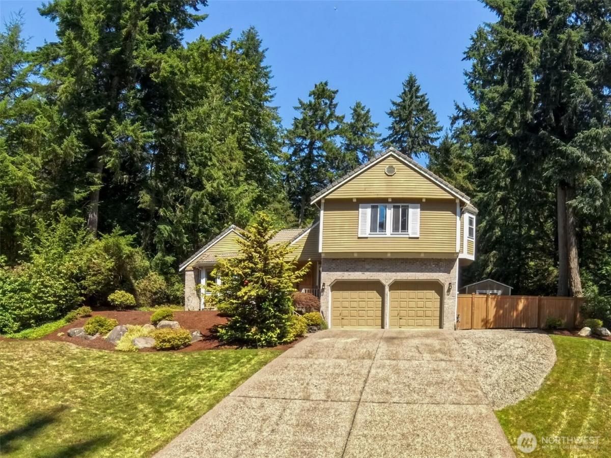 MLS #NWM2412873 image #0