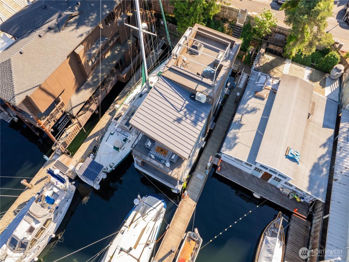 MLS #NWM2413146 image #0