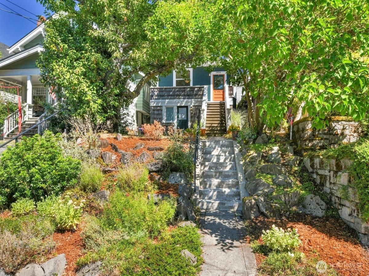 MLS #NWM2413259 image #0