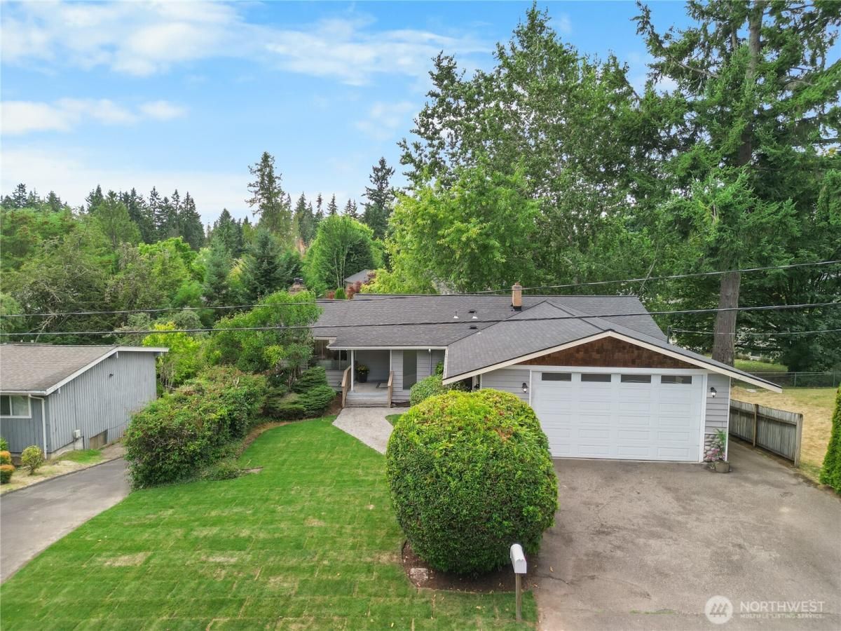 MLS #NWM2413288 image #0