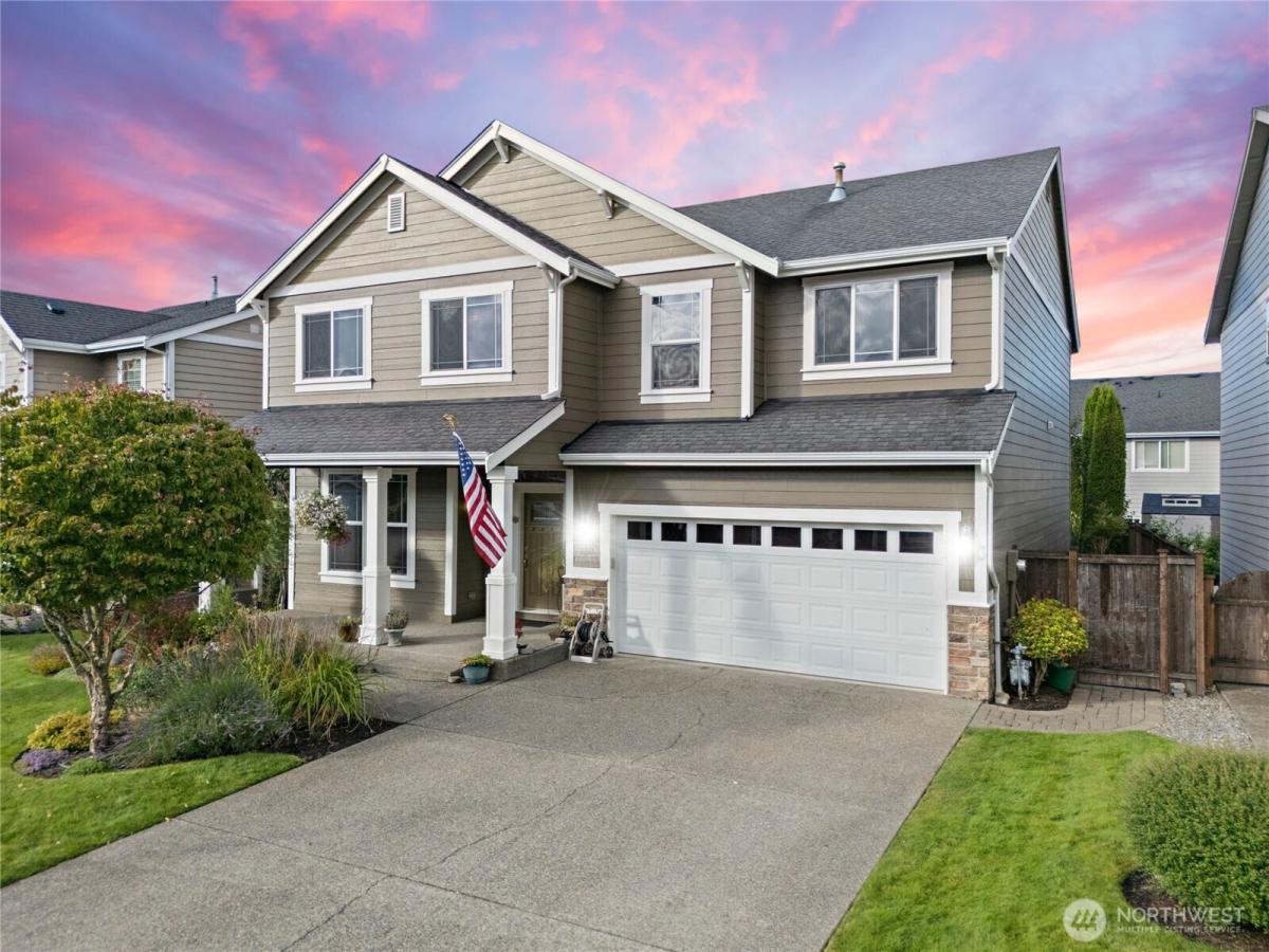 MLS #NWM2413482 image #0