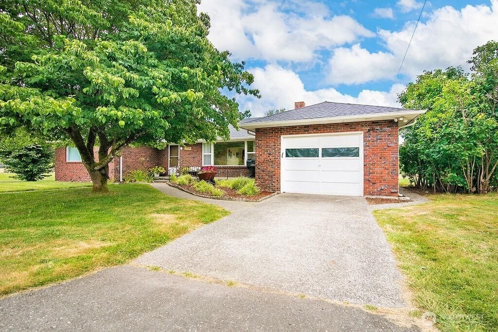 MLS #NWM2413527 image #0