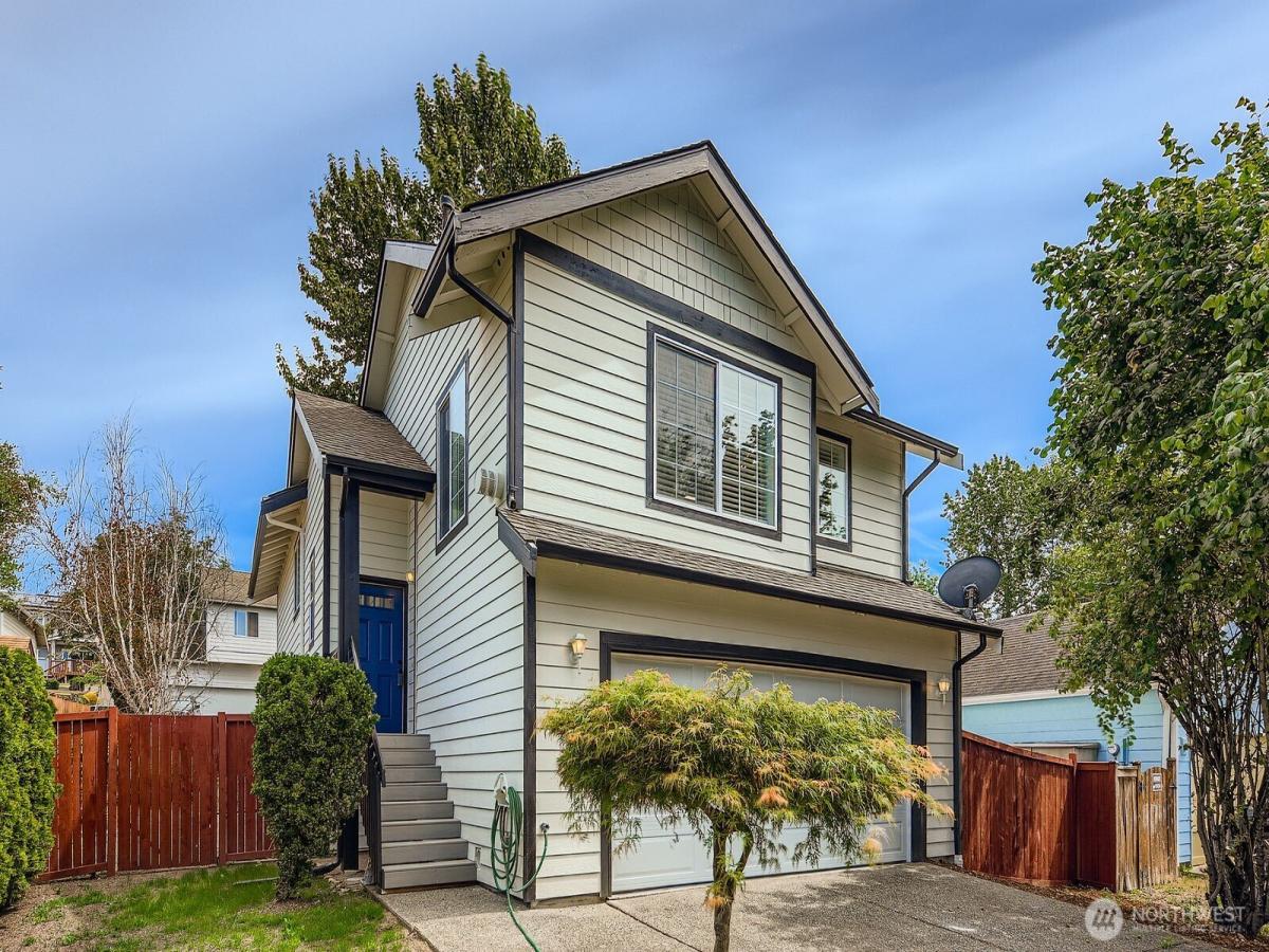 MLS #NWM2413691 image #0