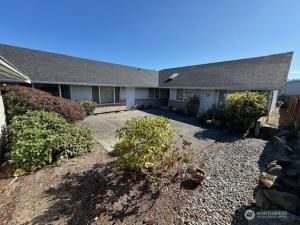 MLS #NWM2413712 image #0