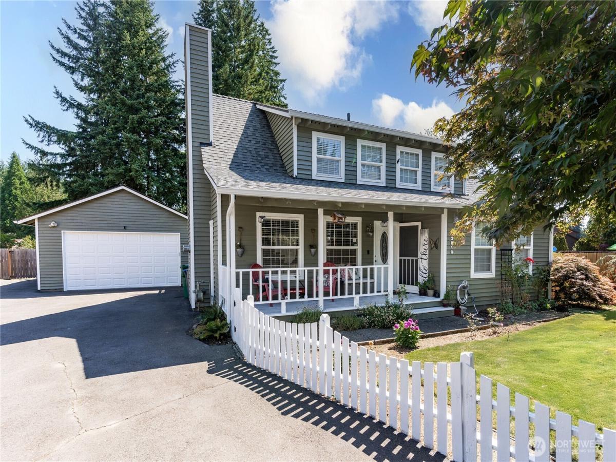MLS #NWM2413845 image #0
