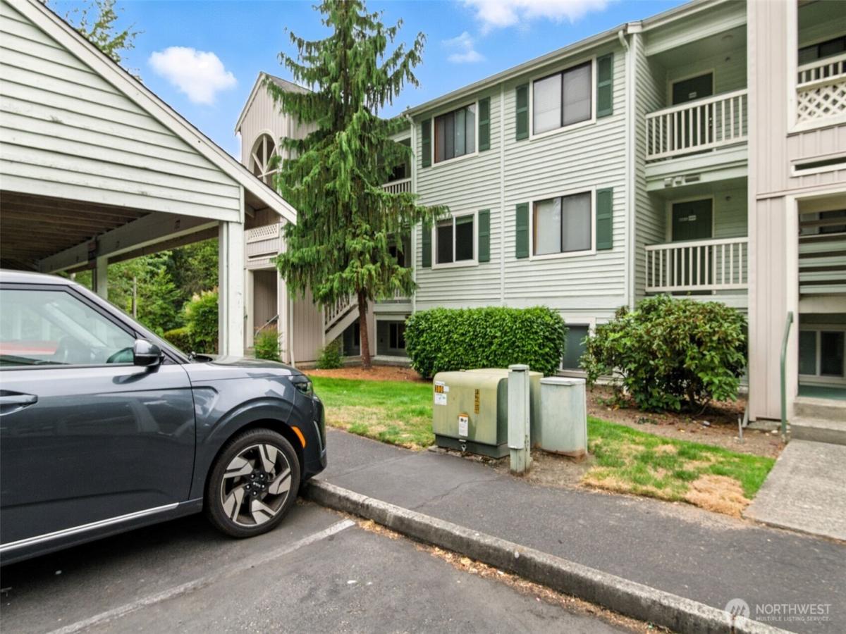 MLS #NWM2413897 image #0