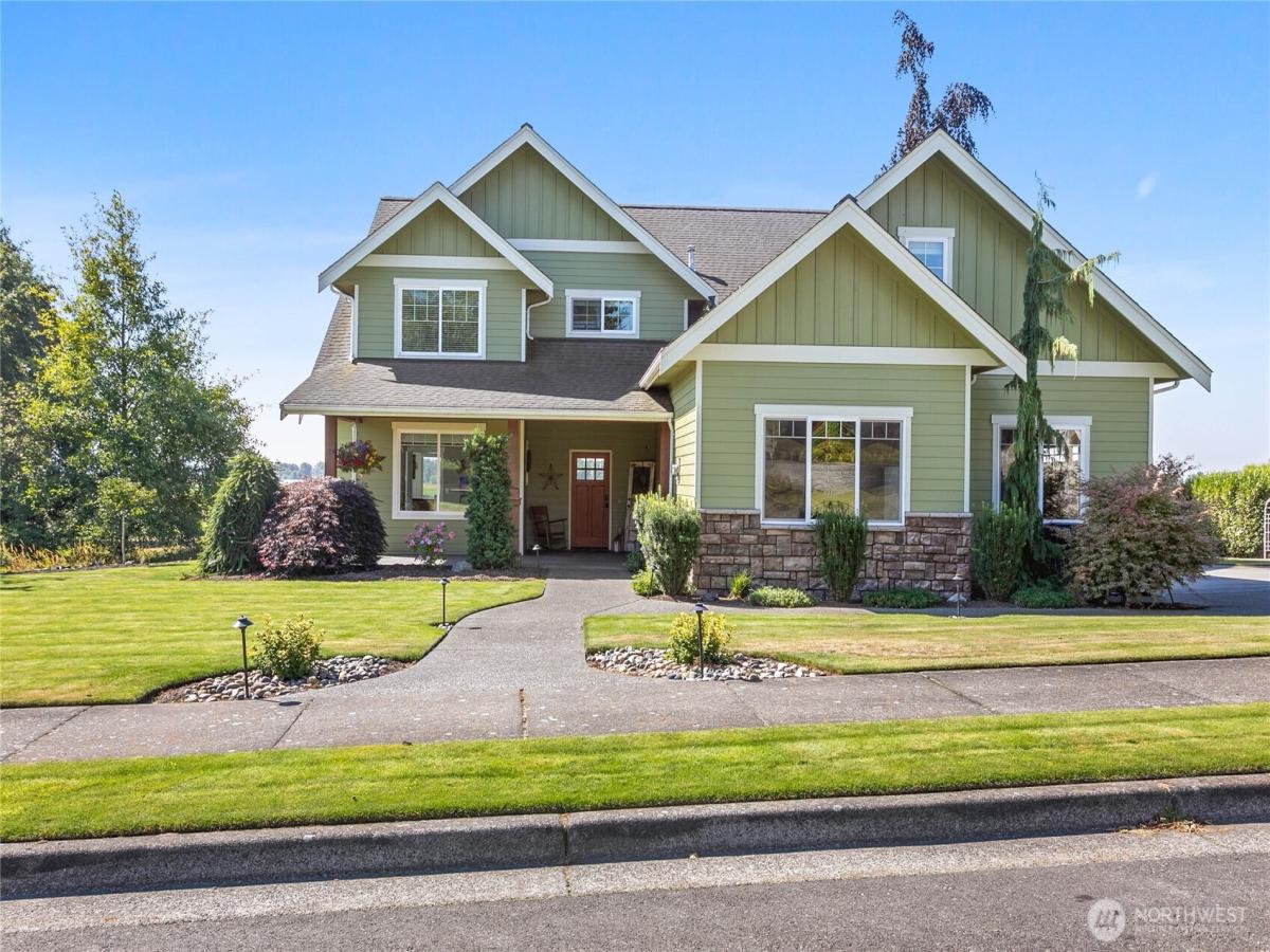 MLS #NWM2414048 image #0