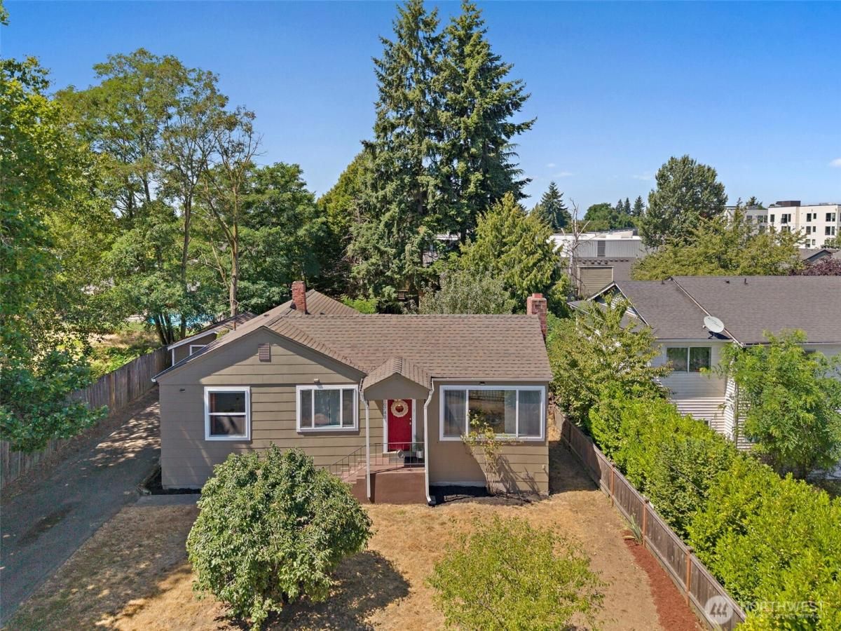 MLS #NWM2414548 image #0