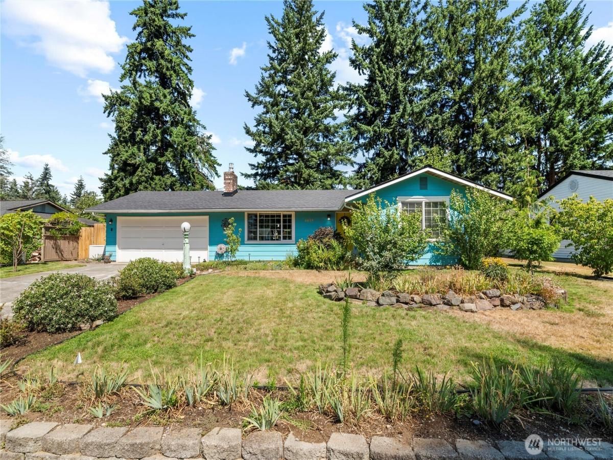 MLS #NWM2414743 image #0