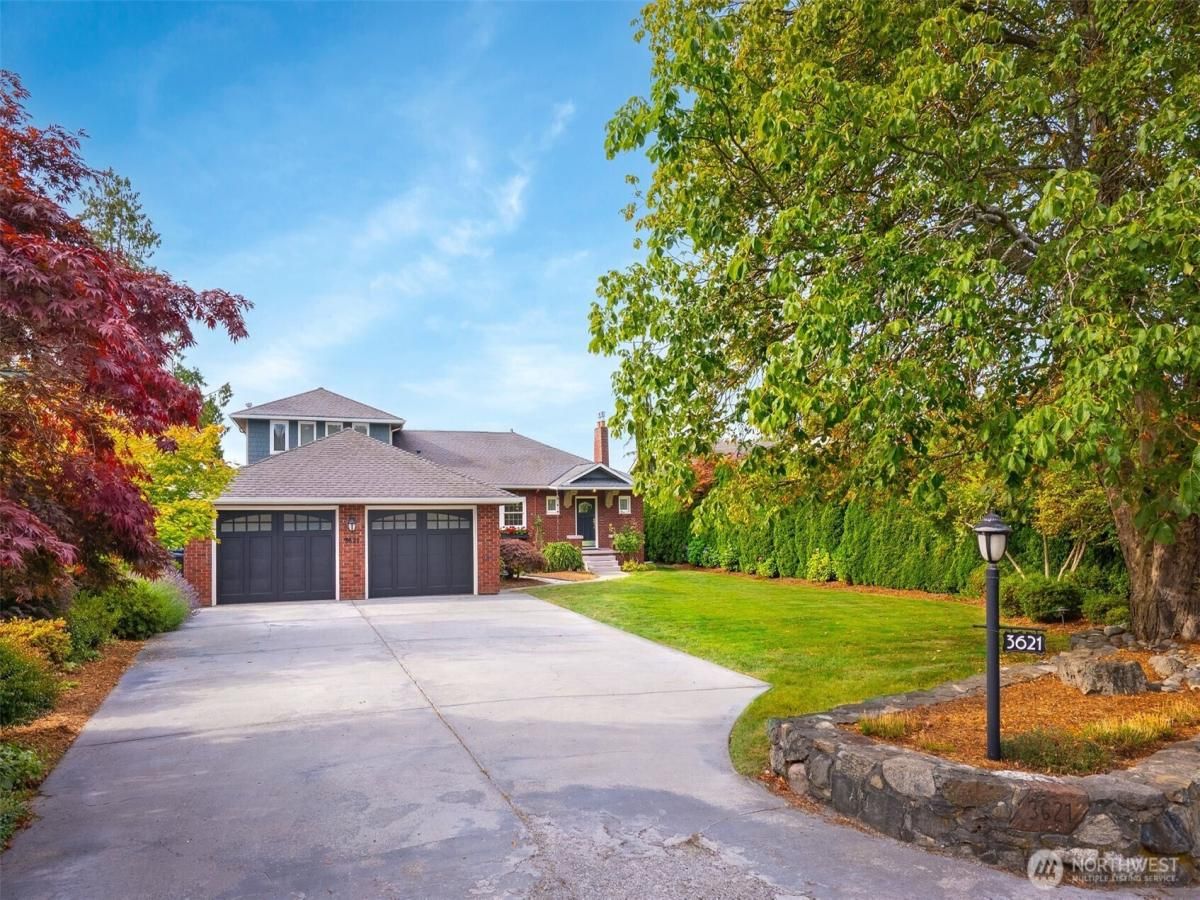 MLS #NWM2414850 image #0