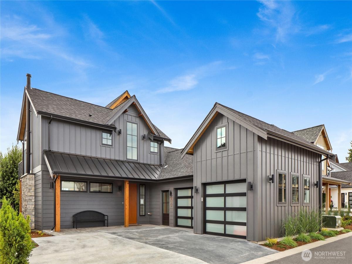 MLS #NWM2414911 image #0