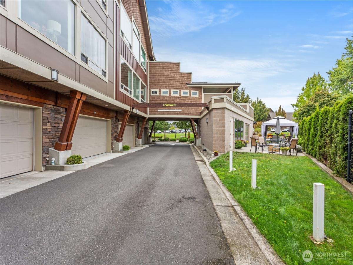 MLS #NWM2415042 image #0