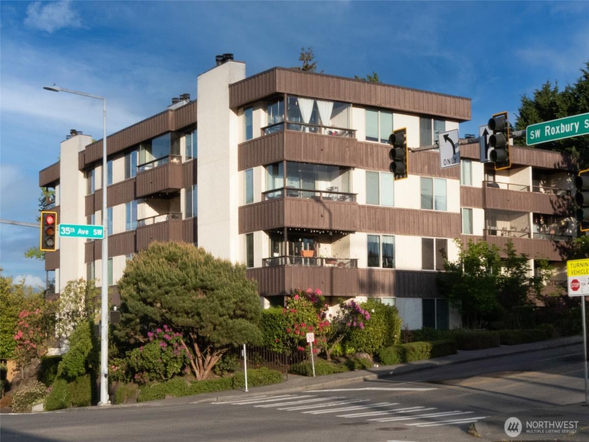MLS #NWM2415055 image #0