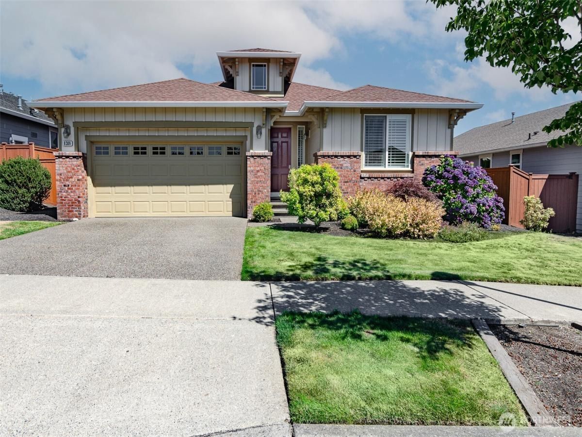 MLS #NWM2415124 image #0