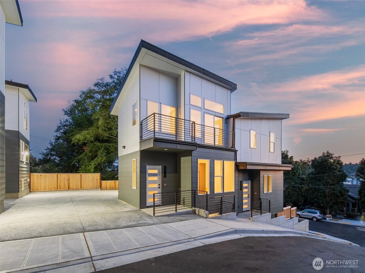 MLS #NWM2415200 image #0