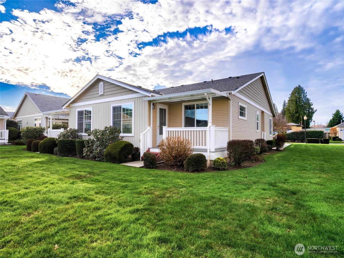 MLS #NWM2415348 image #0