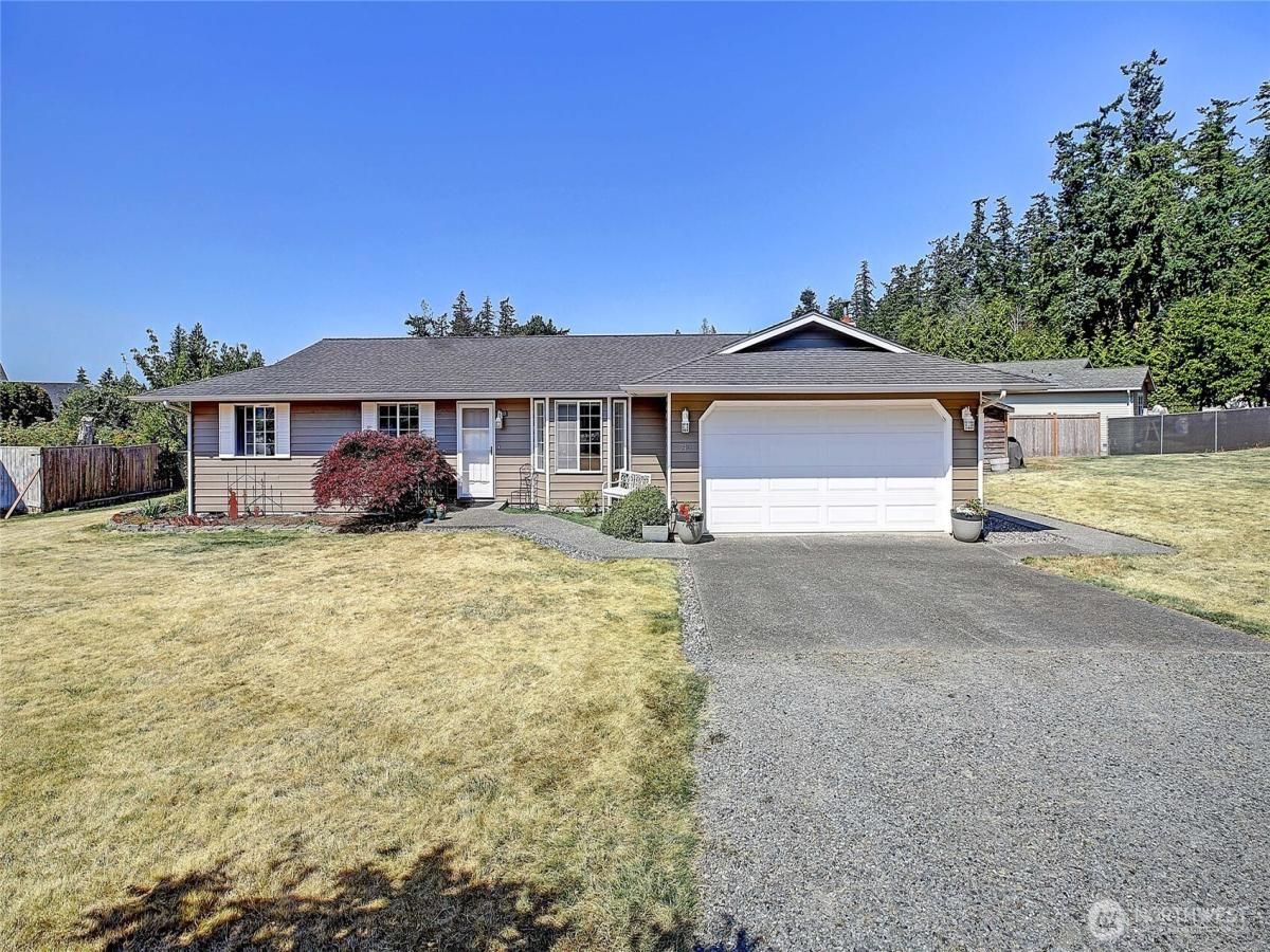 MLS #NWM2415524 image #0